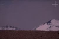 Hot air, on the Andean altiplano (high plateau), the Andes Cordillera