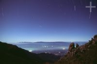 Ensaio: INFINITOS INSTANTES. Longa exposição noturna. Itatiaia, Brasil