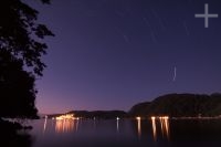 Ensaio: INFINITOS INSTANTES. Longa exposição noturna. Angra dos Reis, Brasil
