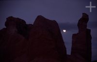 Moonrise. Quebrada de Cafayate, Salta, Argentina
